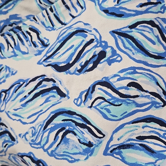 Shorts - Picture 7 of 8